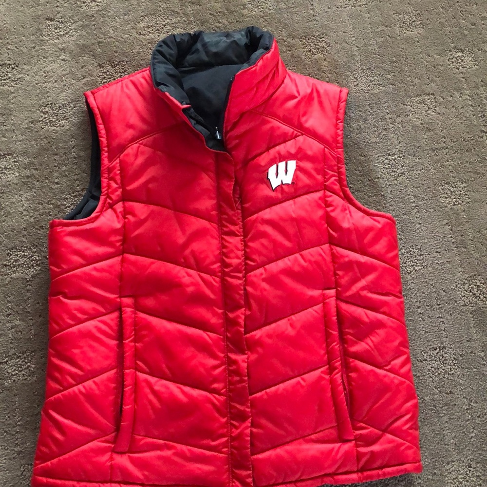 Wisconsin Badger reversible women’s vest